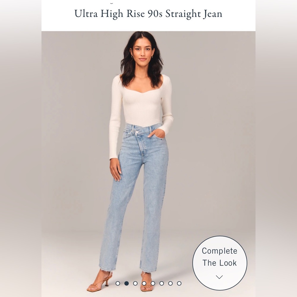 Abercrombie Ultra High Rise 90s Straight Jeans